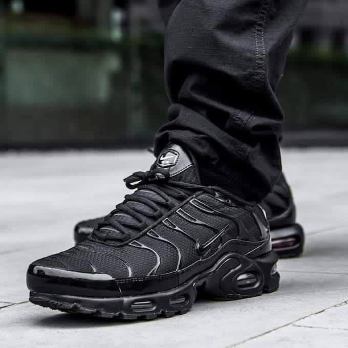 Tênis Air Max TN Confortável Academia, Caminhada, corrida, Envio imediato!